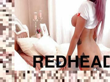 Sultry Redheaded Lady Fetch Sexiness Live
