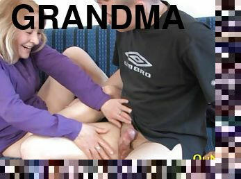 Seductive closeup shots with sympathetic grandma hungry for cocks