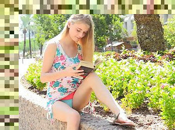 blonde teen amateur Hannah flashes her tits and pussy in public