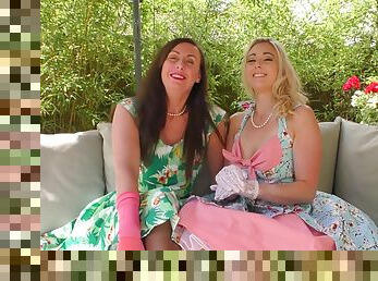 Costumed outdoor lesbian couple Sapphire Blue and Lara pussy licking