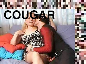 Dick craving blonde cougar is in need of a hunk's boner