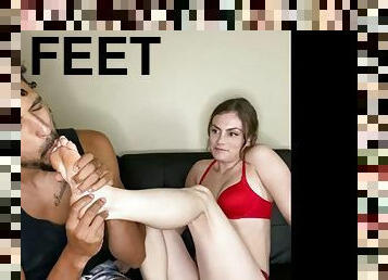 Softnesssoles licking feet and sex