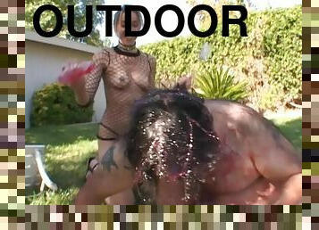 Fat guy talked Delilah Strong into screwing with him outdoors