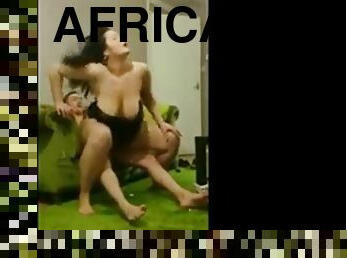 HOMEMADE WHITE AFRICAN COUPLE FUCKING