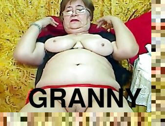 Real sexy Granny in the webcam