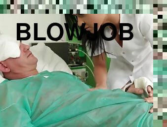 Patient gets best treatment with amazing blowjob
