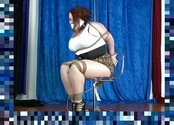 Bbw chair tie in tank top