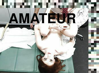 Redhead patients deep dicking on the exam table