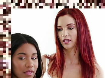 Jayden cole and jenna foxx in a smoking hot lesbian show