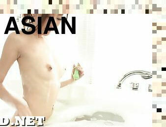 Shower Spectacles: Asian Solo Finesse and Pleasure Pursuits