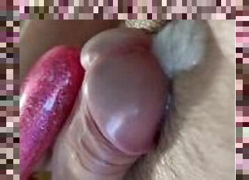 Quick Close Up Vibe And Cum