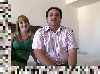 Amateur couple Jose y Sonia shamelessly fucking for the camera