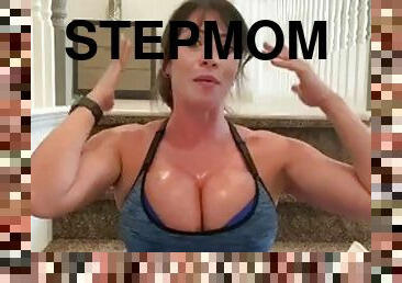 Ariella stepmom