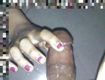 Paki girl giving handjob