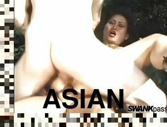 Asian milf double penetrated in outdoor video