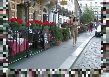 Hot girl walks by restaurants naked