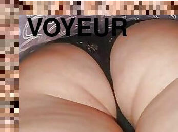 Voyeur Video Of An Upskirt Showing A Big Ass
