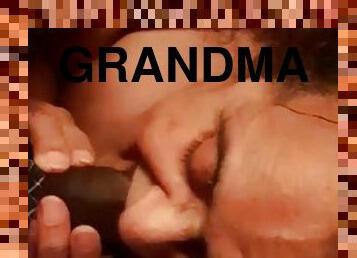 grand-mère, vieux, amateur, fellation, ébène, granny, black, jeune-18, plus-agée, vieux-jeune