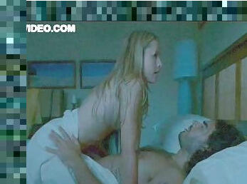 Kristen Bell and Mila Kunis Shows Their Titties While Getting Banged