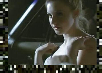 Blonde Beauty Kristin Adams Strips and Gets Banged Inside a Car
