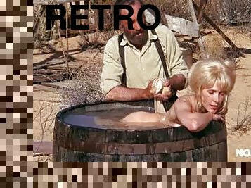 Stunning Retro Blonde Stella Steves Takes a Bath Totally Naked
