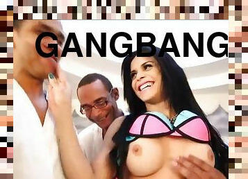 First gangbang with a sexy transsexual