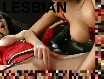 payudara-besar, lesbian-lesbian, mainan, pakaian-dalam-wanita, berambut-cokelat, realitas