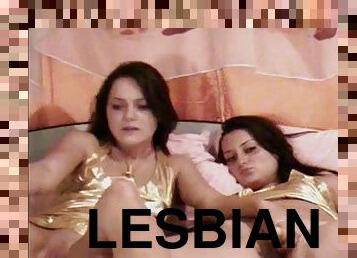 Twin lesbian