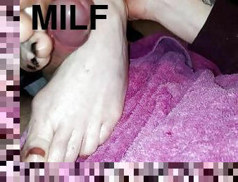 Step milf footjob free porn video