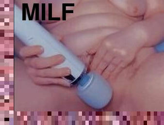 MILF squirting all over her Hitachi wand