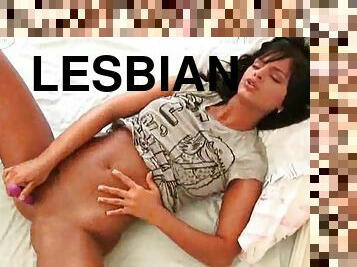 Lesbian threesome with strapon anal sex