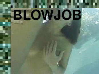 Hot chick giving head underwater