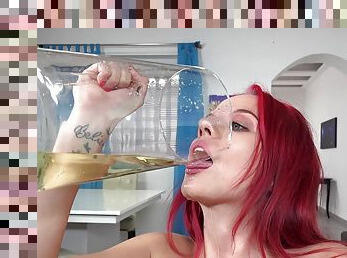 Video of redhead Tiffany Love pleasuring her orgasmic fuck hole