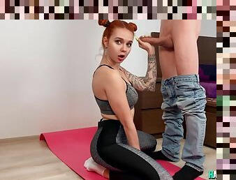 Redhead amateur porn got laid in torn leggings