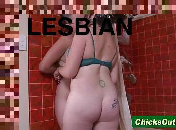 Real lesbian hairy pussy eating