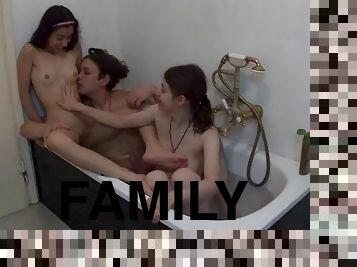 A family threesome in the bathroom