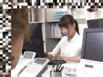 Naughty secretary Ayami Shunka drops her panties to be fucked