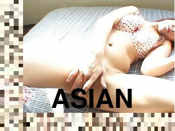 Cute polka dot bra on this Asian cocksucker