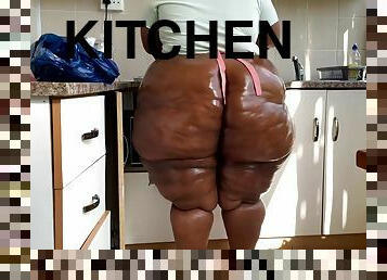 Kandi Pear Colossal Massive Ass In The Kitchen 1080p