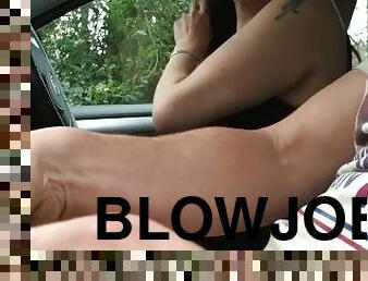 Daddy’s cock sucking slut day time car head