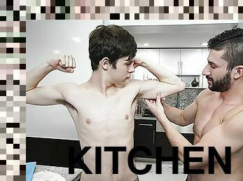 Hunk Step Brother Deepthroats And Breeds Sweet Twink Dakota Lovell In The Kitchen - BrotherCrush
