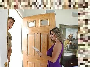 Sexy blonde Kristal Summers fucks a postman in the kitchen