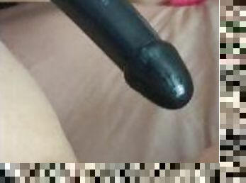 Using a 7" dildo on my virgin pussy~