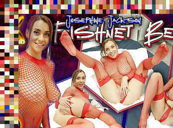 Fishnet Beauty - SqueezeVR