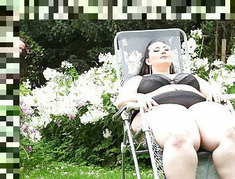 Fat lady Jitka finds a skinny fella who fucks her tirelessly
