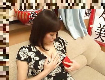Hirose Nanami rids a plastic boner in front of her lover