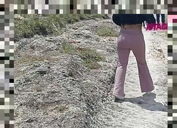 RESCATANDO A UNA TURISTA DE UNA CUEVA Y DESPUÉS FOLLAMOS RICO LATINA , MILF MADURA