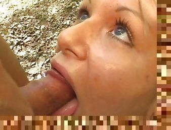 Monica fuck with her bf in the forest