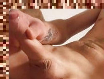 Huge Amateur Cumshot