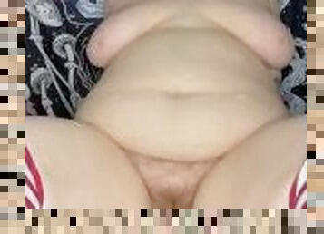 NAUGHTY BBW WITH BIG TITS AND BIG LUCIOUS ASS SUCKS AND RIDES FOR A CREAMPIE ????